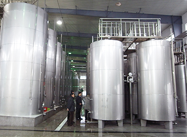 30 тонн вина ферментации танк 02